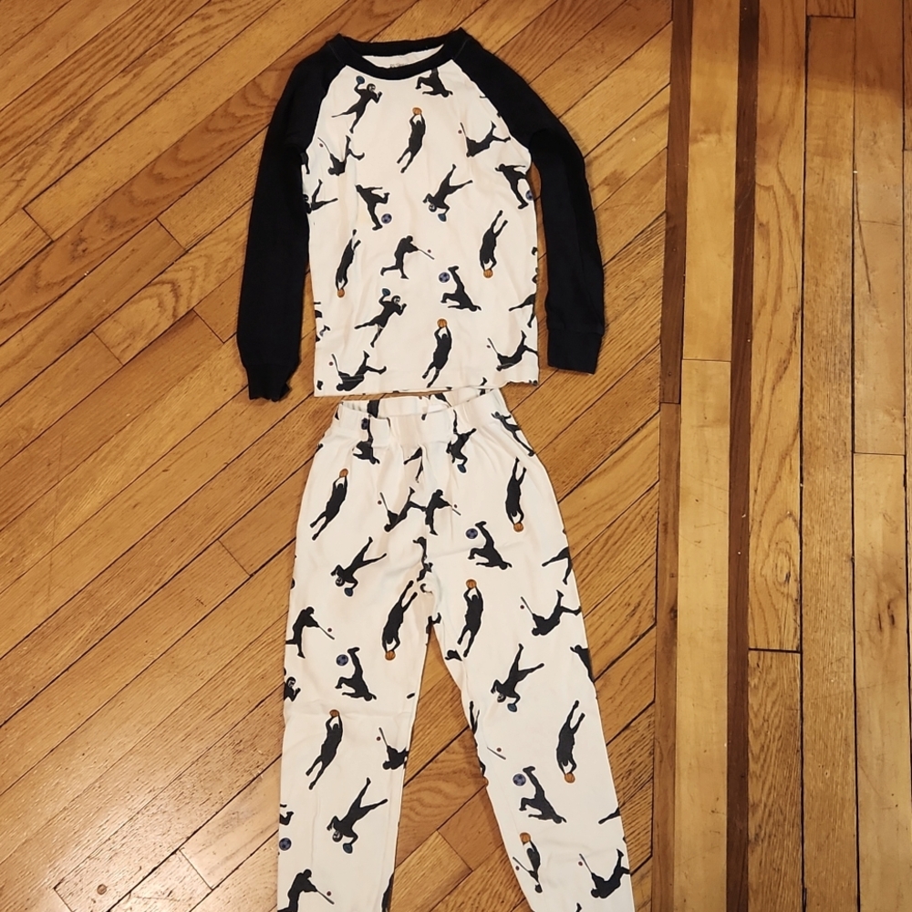 Penguin Print Pajama Set